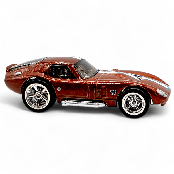 Hot Wheels - Shelby Cobra Daytona Coupe - 2010 *Super Treasure Hunt* - Top CollectiblesDiecastHot Wheels