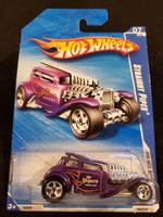 Hot Wheels - Straight Pipes - 2010 - Top CollectiblesDiecastHot Wheels