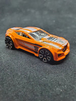 Hot Wheels - Torque Twister - 2014 - Top CollectiblesDiecastHot Wheels