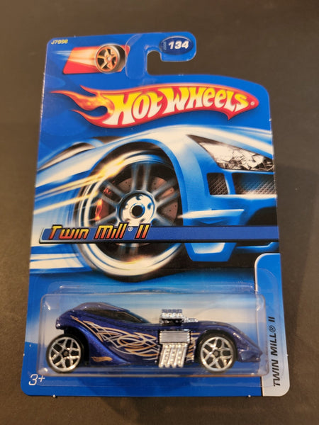 Hot Wheels - Twin Mill II - 2006 - Top CollectiblesDiecastHot Wheels