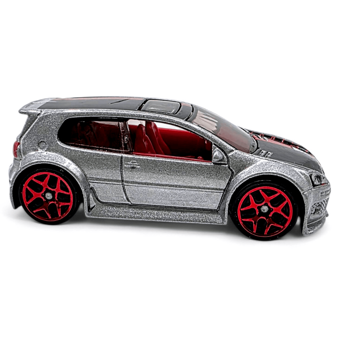 Hot Wheels - Volkswagen Golf GTI - 2013 - Top CollectiblesDiecastHot Wheels
