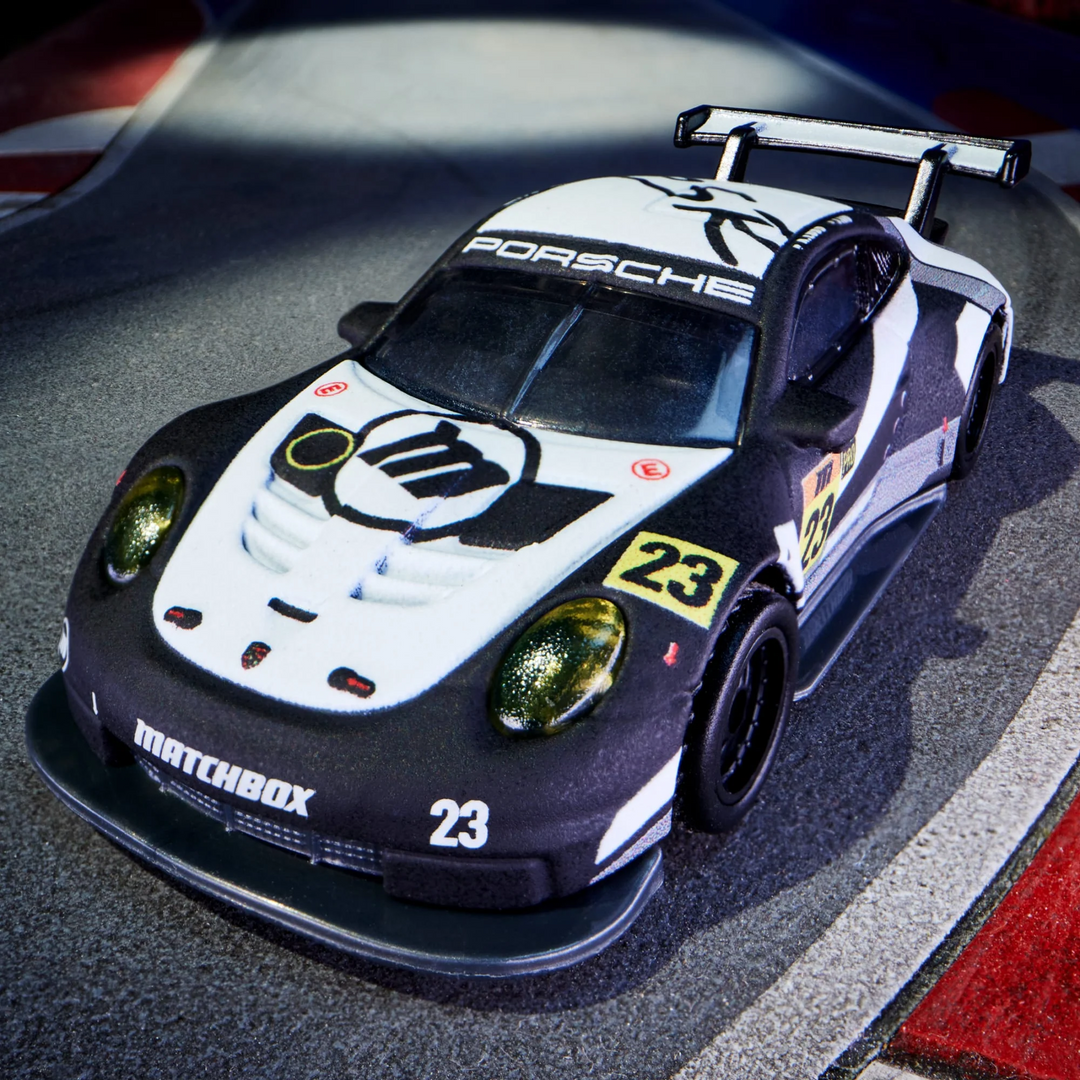 Matchbox - Porsche 911 RSR - 2023 *Mattel Creations Exclusives*