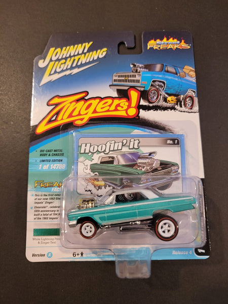 Johnny Lightning - 1962 Chevy Impala Coupe - 2022 Street Freaks Zingers Series - Top CollectiblesDiecastJohnny Lightning