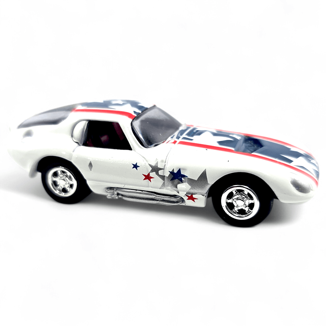 Johnny Lightning - 1965 Shelby Cobra Daytona Coupe - Amirican Glory Series - Top CollectiblesDiecastJohnny Lightning