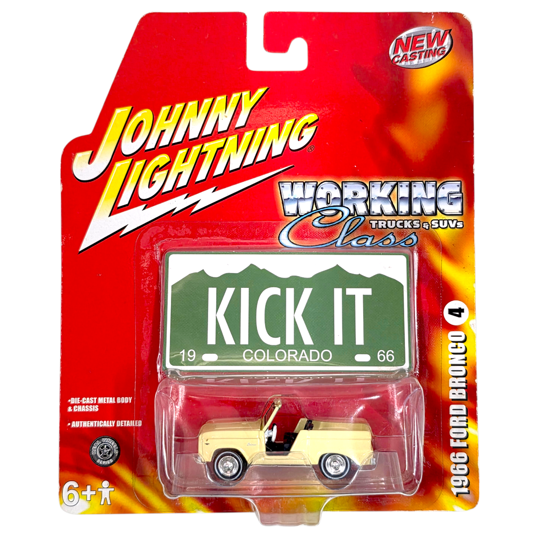 Johnny Lightning - 1966 Ford Bronco - 2004 Working Class Series - Top CollectiblesDiecastJohnny Lightning