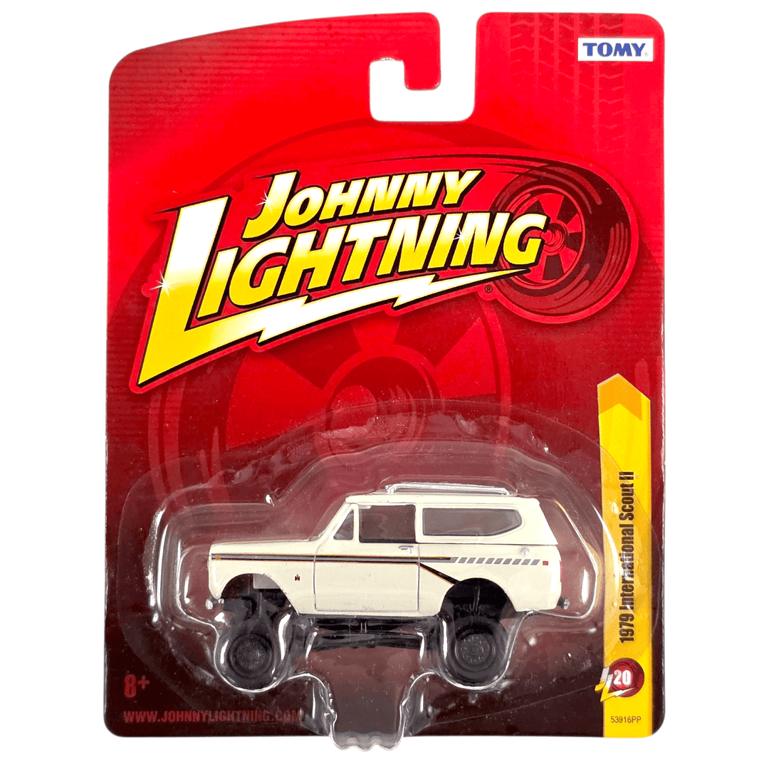 Johnny Lightning - 1979 International Scout II - 2011 Forever 64 Series - Top CollectiblesDiecastJohnny Lightning