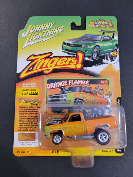 Johnny Lightning - 1981 Chevy Silverado 10 Fleetside - 2021 Street Freaks Zingers Series - Top CollectiblesDiecastJohnny Lightning