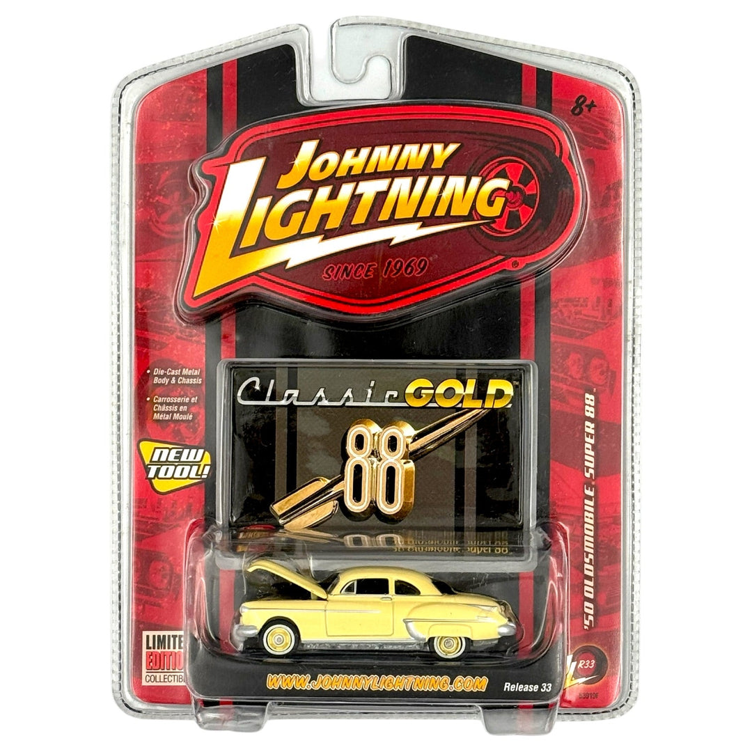 Johnny Lightning - '50 Oldsmobile Super 88 - 2006 Classic Gold Series - Top CollectiblesDiecastJohnny Lightning
