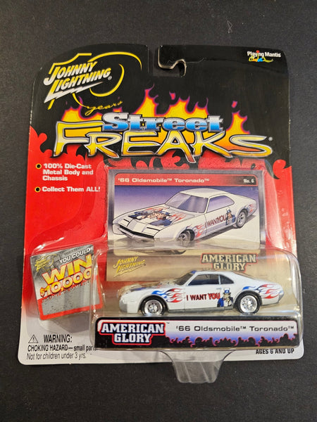 Johnny Lightning - '66 Oldsmobile Toronado - 2004 Street Freak Series - Top CollectiblesDiecastJohnny Lightning