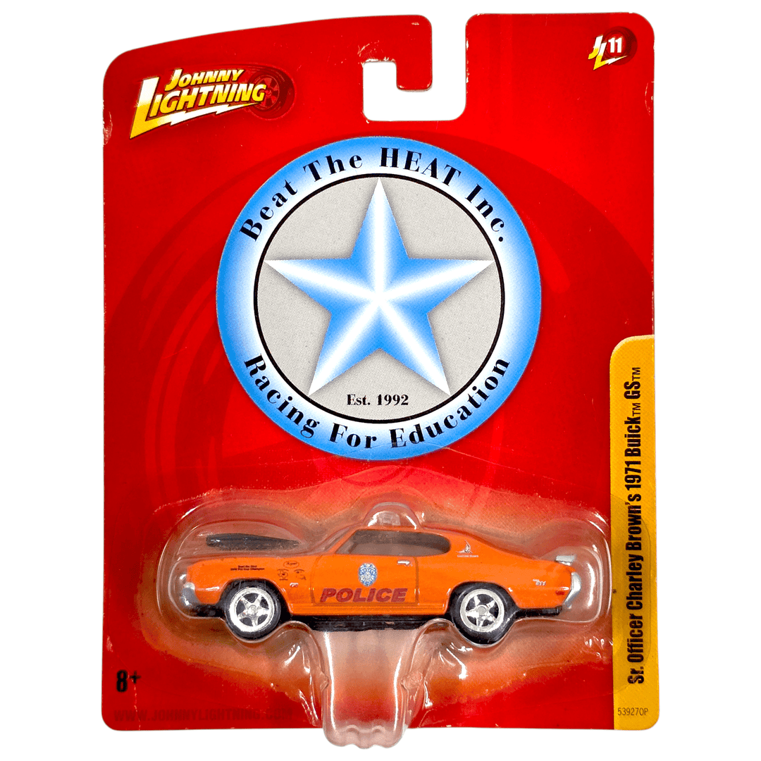 Johnny Lightning - Sr. Officer Charley Brown's 1971 Buick GS - 2010 Forever 64 Series - Top CollectiblesDiecastJohnny Lightning