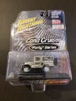 Johnny Lightning - Toyota Land Cruiser - 2022 "Forty" Series *MiJo Exclusive* - Top CollectiblesDiecastJohnny Lightning