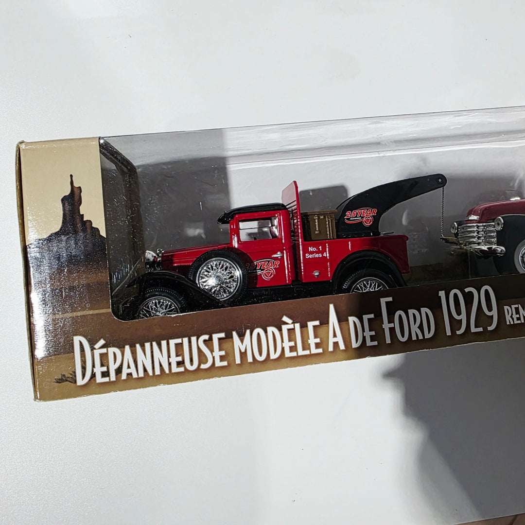 Liberty Classics - Canadian Tire 1929 Ford Model A Tow Truck &amp; 1952 Chevy Pick - Up - 2007 *1/24 Scale* - Top CollectiblesDiecastLiberty Classics