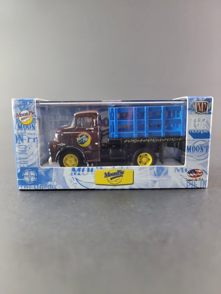 M2 Machines - 1957 Dodge 700 COE - 2014 Moon Pie Series *Error* - Top CollectiblesDiecastM2 Machines