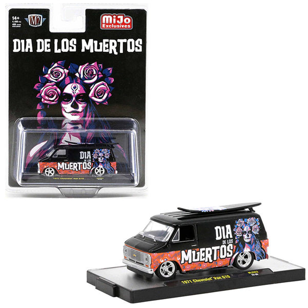 M2 Machines - 1971 Chevrolet Van w/ Surf Board "Dia De Los Muertos" - Top CollectiblesDiecastM2 Machines