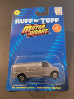 Maisto - Chevrolet Express Van - Motor Works Series - Top CollectiblesDiecastMaisto