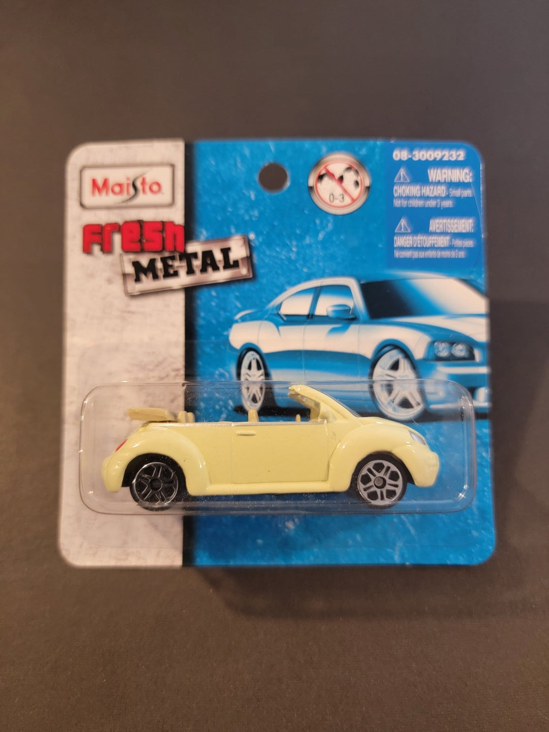 Maisto - Volkswagen New Beetle - 2011 - Top CollectiblesDiecastMaisto