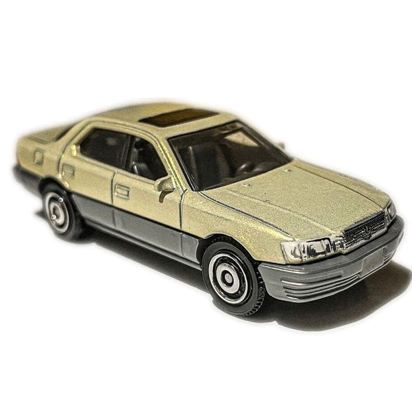 Matchbox - 1994 Lexus LS 400 - 2022 - Top CollectiblesDiecastMatchbox