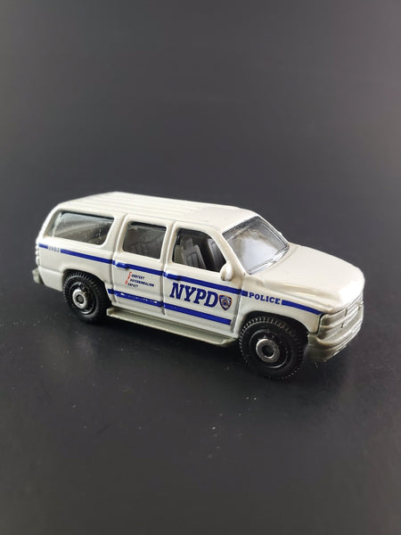 Matchbox - 2000 Chevrolet Suburban - 2016 "5 - Pack Exclusive Police Rescue" - Top CollectiblesDiecastMatchbox