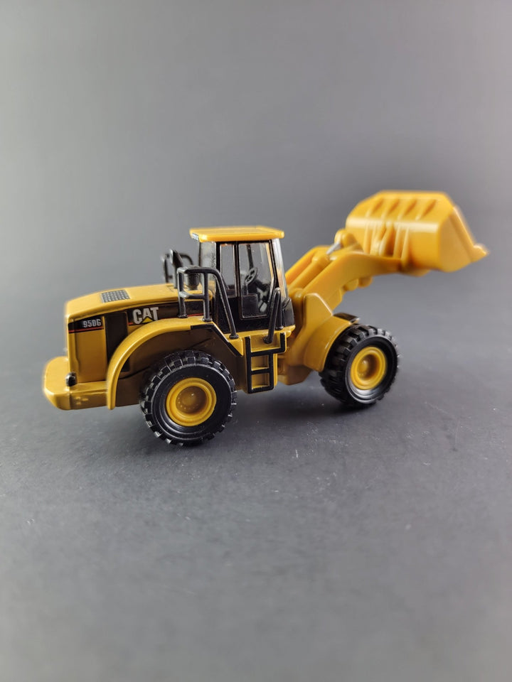 Norscot - Caterpillar Loader - *1:87 Scale* - Top CollectiblesDiecastNorscot