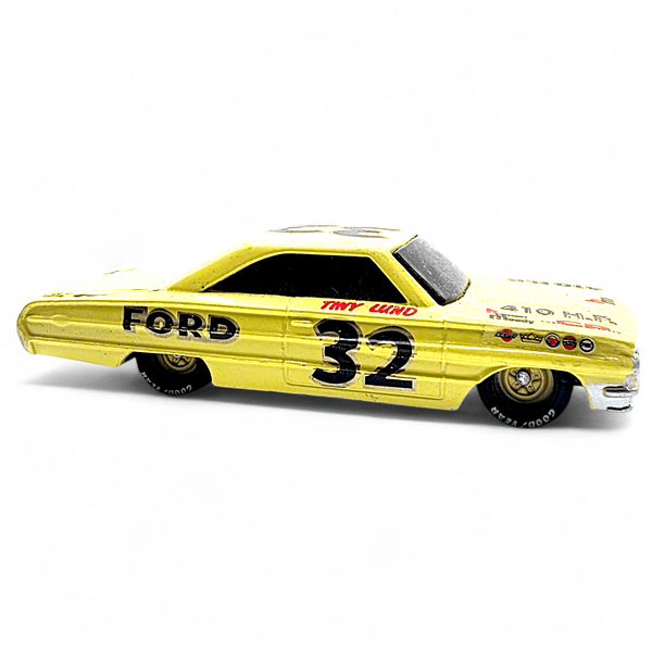 Racing Champions - Tiny Lund 1964 Ford Galaxie Stock Car - 1996 Nascar Classics Series - Top CollectiblesDiecastRacing Champions