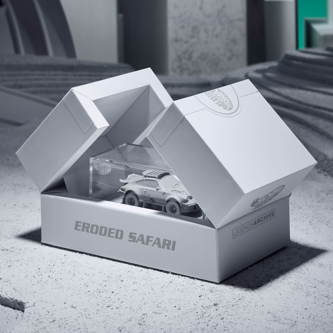 Hot Wheels x Daniel Arsham - Eroded Safari - 2023 *Mattel Creations Exclusive*